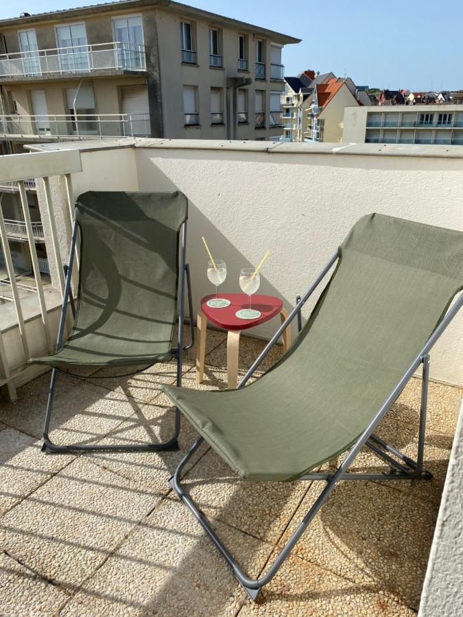 La Marée ZéLée - appartement à 50 mètres de la mer Wimereux Esterno foto